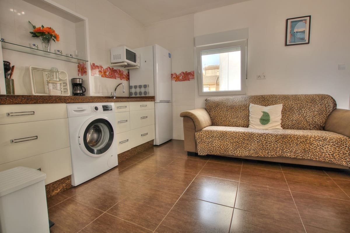 6 quarto Moradia Geminada para venda em Fuengirola - 999 999 € (Ref: 7829846)