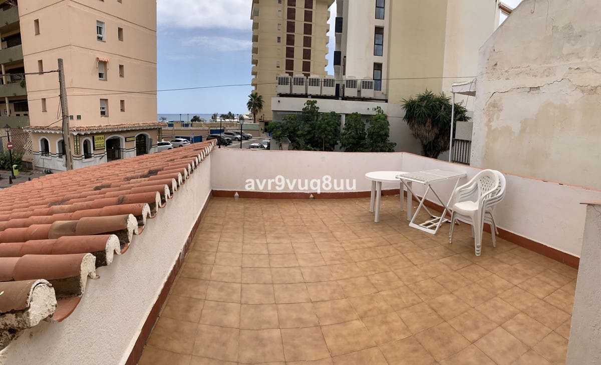 6 soverom Kjedet enebolig til salgs i Fuengirola - € 999 999 (Ref: 7829846)