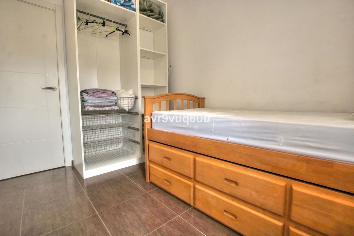 6 soverom Kjedet enebolig til salgs i Fuengirola - € 999 999 (Ref: 7829846)