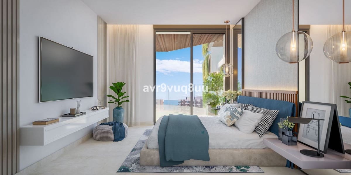 2 bedroom Apartment for sale in Fuengirola with pool garage - € 699,500 (Ref: 8046760)