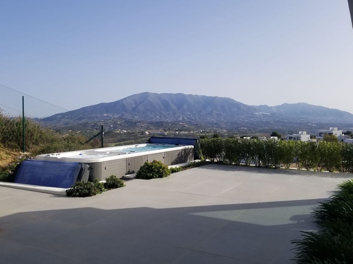 4 chambre Villa/Maison à vendre à La Cala Golf avec piscine garage - 1 300 000 € (Ref: 8160976)