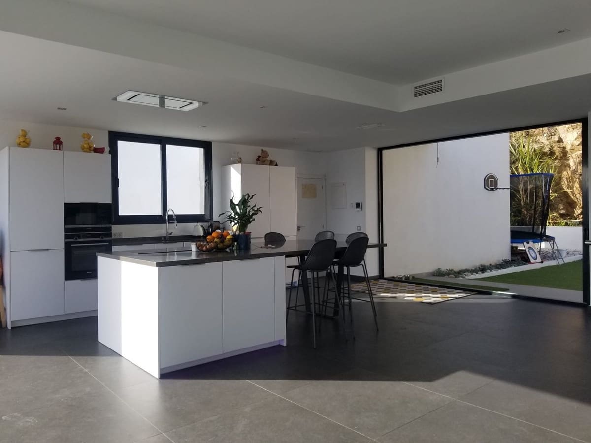 4 chambre Villa/Maison à vendre à La Cala Golf avec piscine garage - 1 300 000 € (Ref: 8160976)