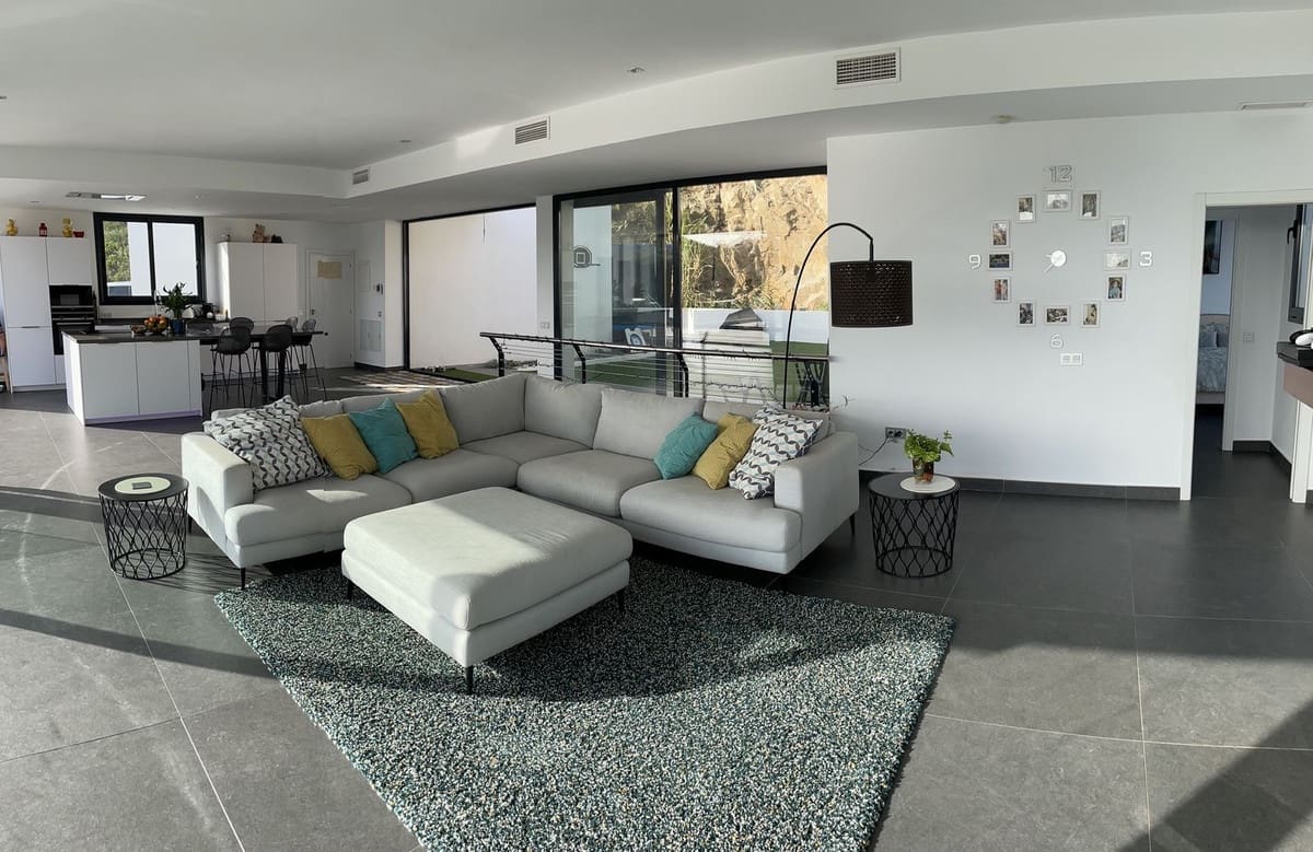 4 chambre Villa/Maison à vendre à La Cala Golf avec piscine garage - 1 300 000 € (Ref: 8160976)