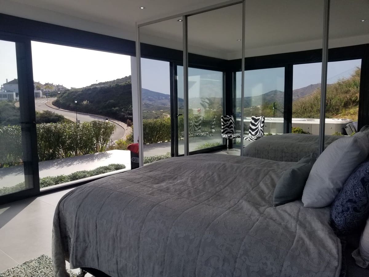 4 chambre Villa/Maison à vendre à La Cala Golf avec piscine garage - 1 300 000 € (Ref: 8160976)