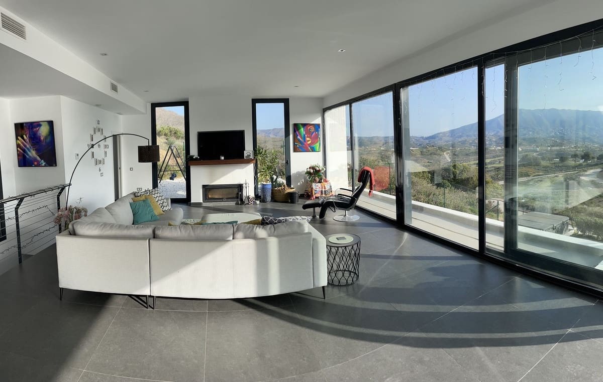 4 chambre Villa/Maison à vendre à La Cala Golf avec piscine garage - 1 300 000 € (Ref: 8160976)