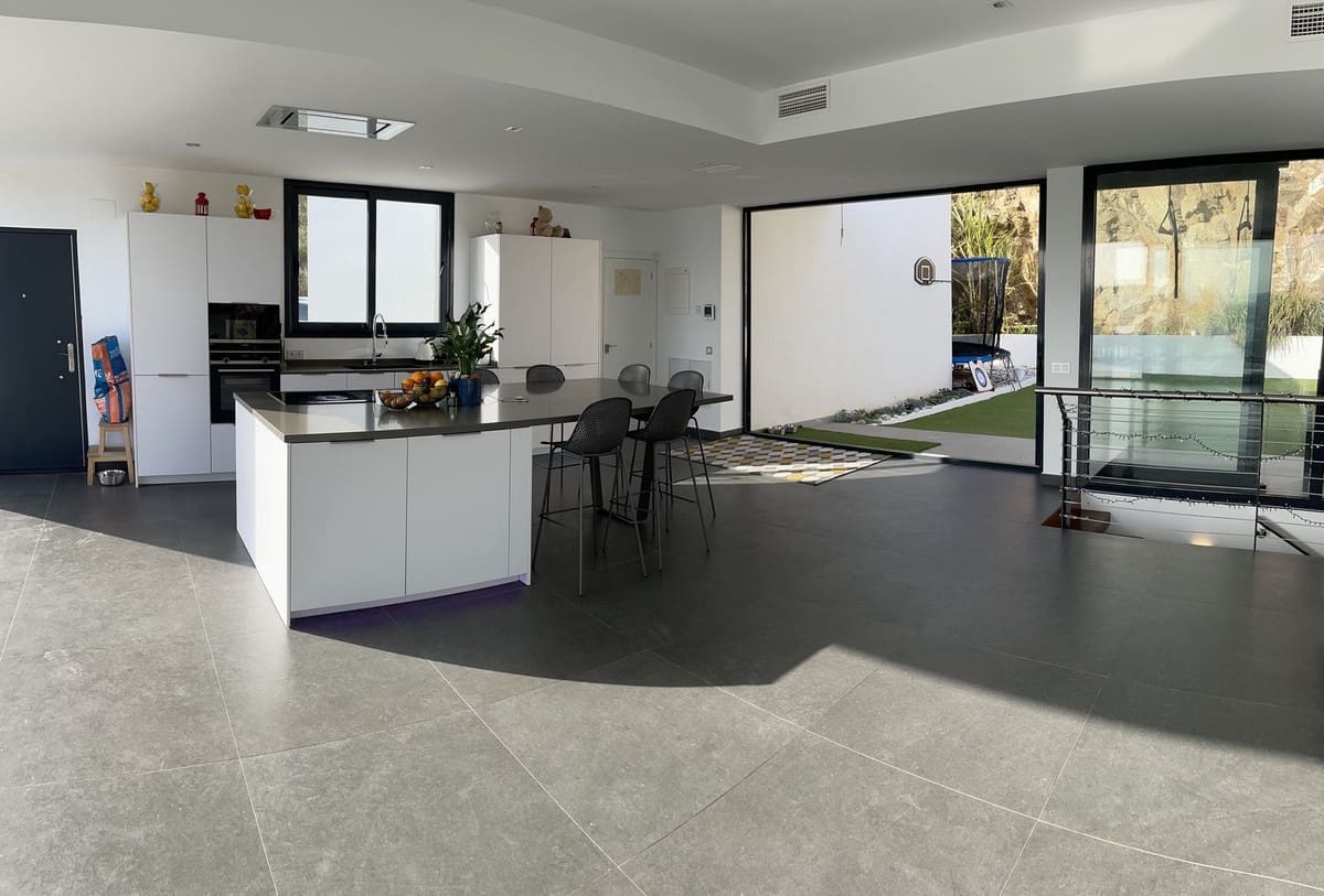 4 chambre Villa/Maison à vendre à La Cala Golf avec piscine garage - 1 300 000 € (Ref: 8160976)