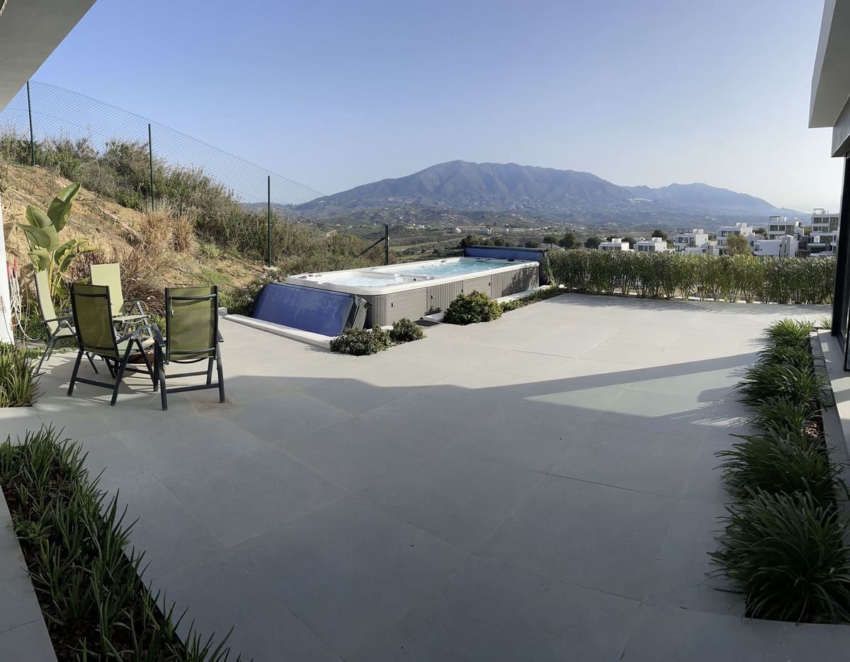 4 chambre Villa/Maison à vendre à La Cala Golf avec piscine garage - 1 300 000 € (Ref: 8160976)