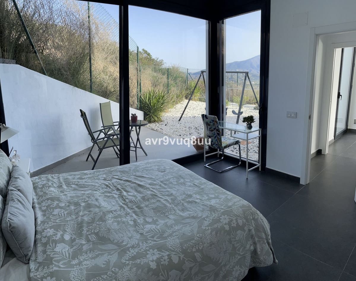 4 slaapkamer Villa te koop in La Cala Golf met zwembad garage - € 1.300.000 (Ref: 8160976)