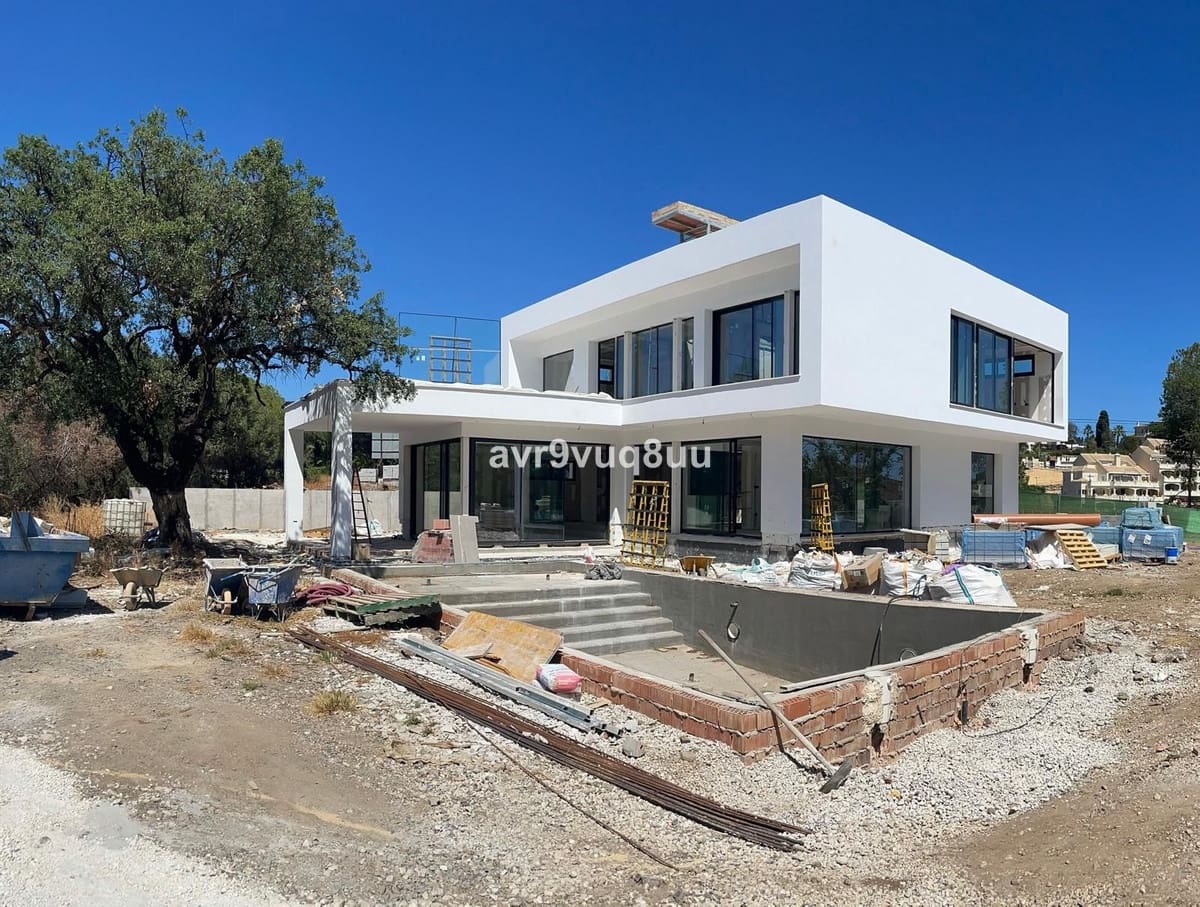 3 chambre Villa/Maison à vendre à Elviria avec piscine garage - 2 200 000 € (Ref: 8228566)