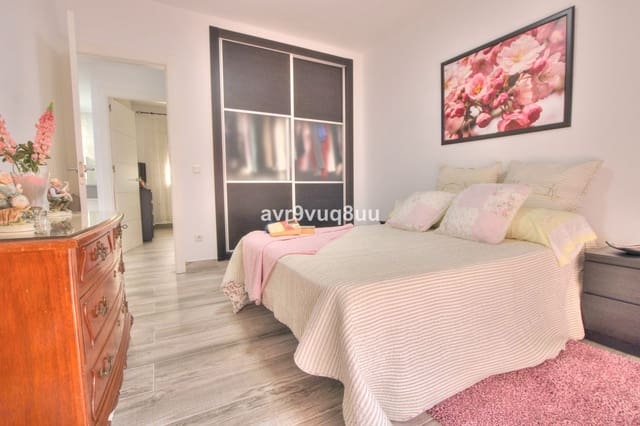 2 makuuhuone Kaupallinen myytävänä paikassa Las Lagunas de Mijas, Mijas mukana 
autotalli - 499 950 € (Ref: 8370200)