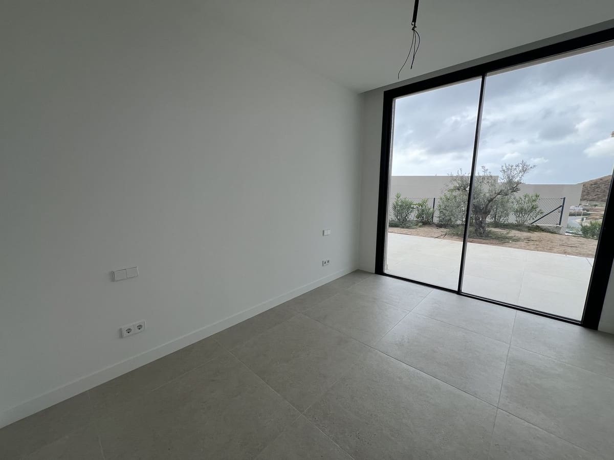 3 soveværelse Villa til salg i Benahavis med swimmingpool garage - € 1.990.000 (Ref: 8448885)