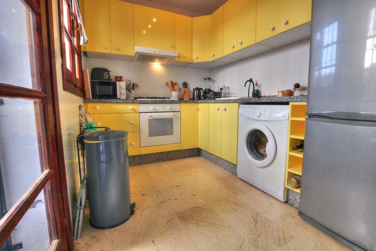 3 bedroom Townhouse for sale in La Cala de Mijas with garage - € 499,950 (Ref: 8620881)