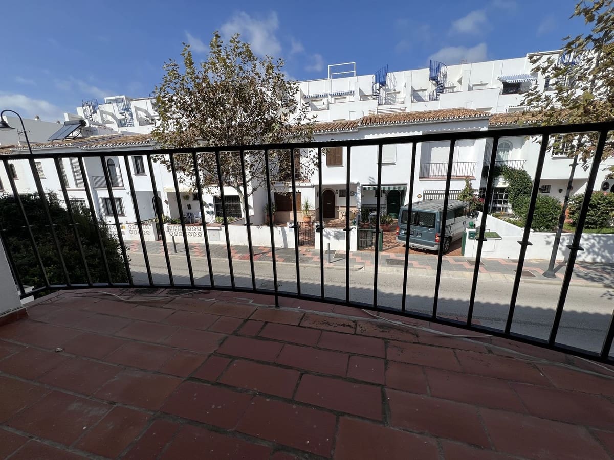 3 bedroom Townhouse for sale in La Cala de Mijas with garage - € 499,950 (Ref: 8620881)