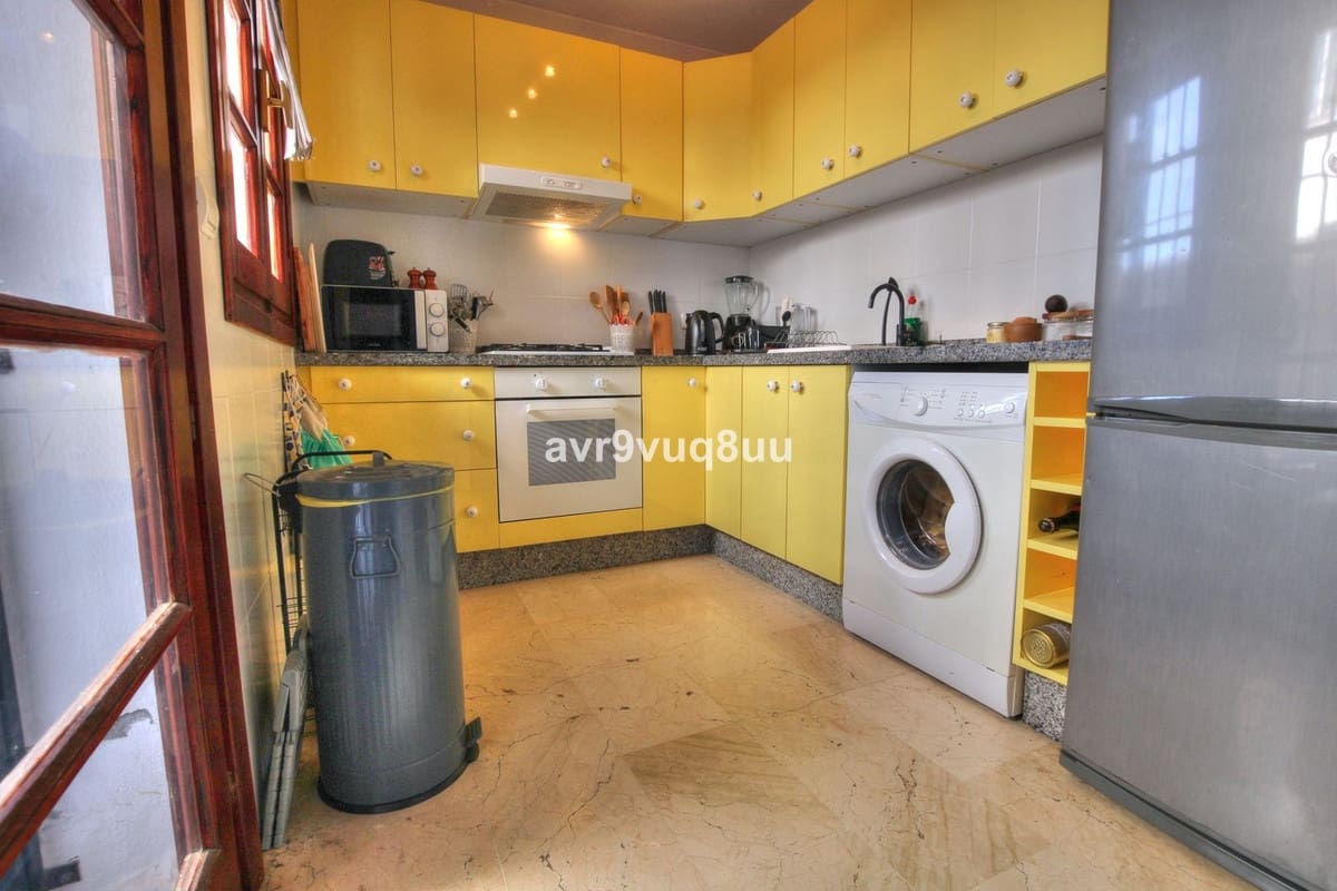 3 bedroom Townhouse for sale in La Cala de Mijas with garage - € 499,950 (Ref: 8620881)