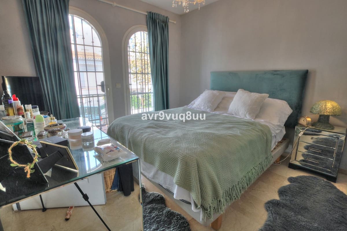 3 bedroom Townhouse for sale in La Cala de Mijas with garage - € 499,950 (Ref: 8620881)