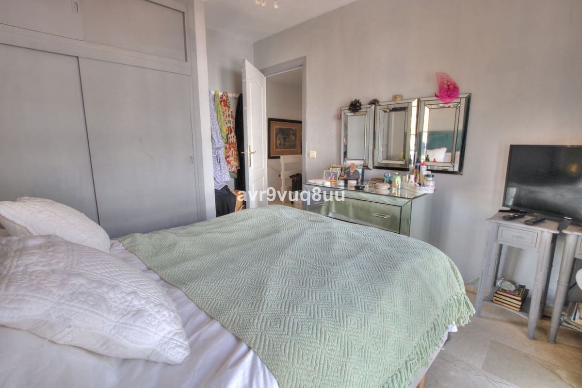 3 bedroom Townhouse for sale in La Cala de Mijas with garage - € 499,950 (Ref: 8620881)