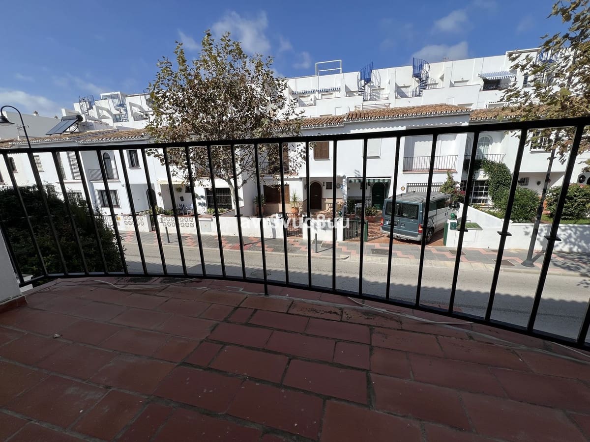3 bedroom Townhouse for sale in La Cala de Mijas with garage - € 499,950 (Ref: 8620881)