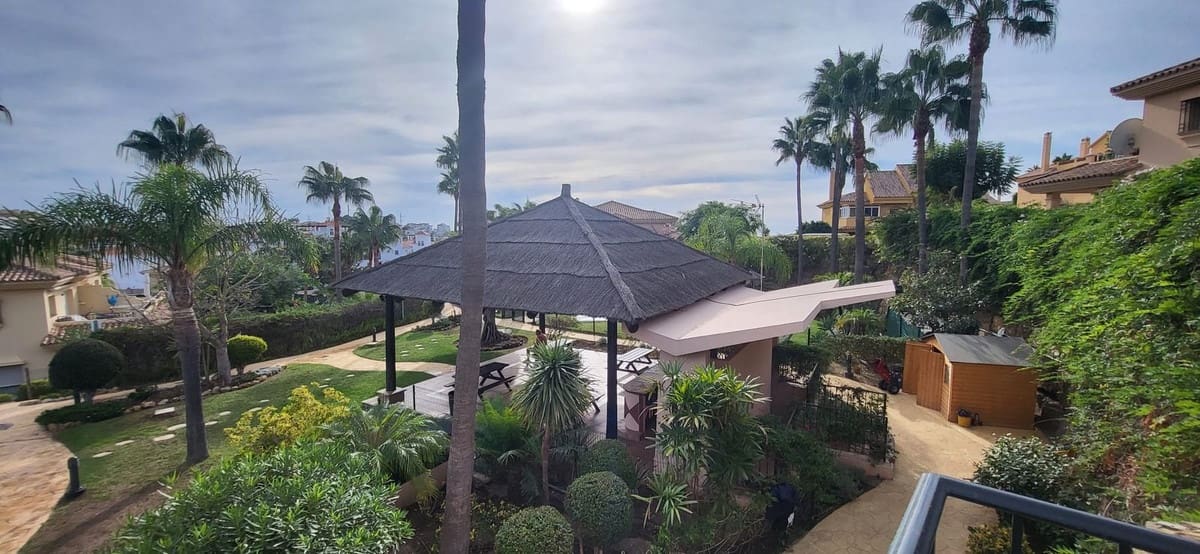 3 camera da letto Villetta Bifamiliare in vendita in Riviera del Sol con piscina - 539.000 € (Rif: 8637212)