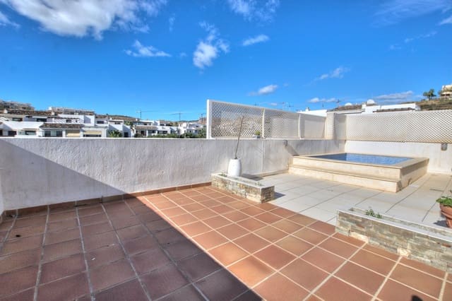 4 chambre Penthouse à vendre à La Cala de Mijas, Mijas avec piscine garage - 688 000 € (Ref: 8657580)