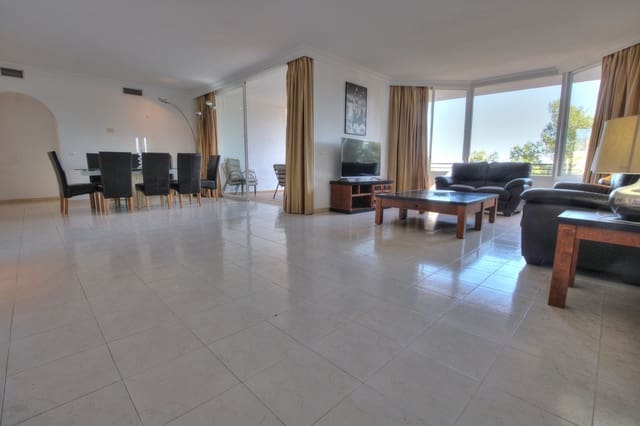 3 chambre Appartement à vendre à Riviera del Sol, Mijas avec piscine garage - 850 000 € (Ref: 8683053)
