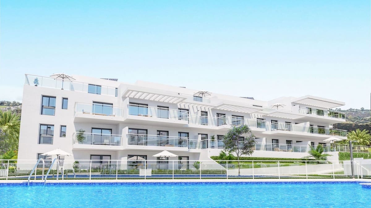 2 bedroom Penthouse for sale in Mijas with pool - € 419,000 (Ref: 8758804)