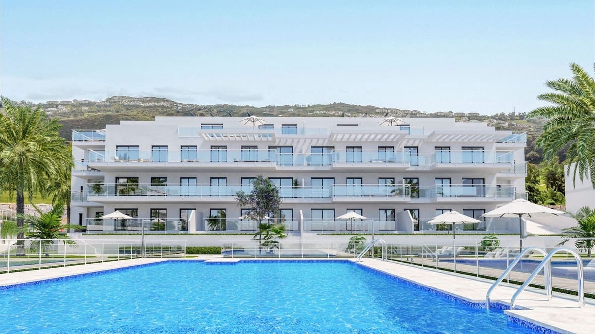 2 bedroom Penthouse for sale in Mijas with pool - € 419,000 (Ref: 8758804)