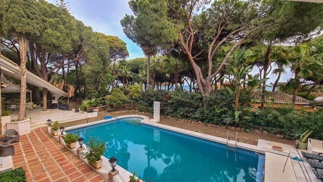 9 soveværelse Villa til salg i Cabopino, Marbella med swimmingpool garage - € 3.800.000 (Ref: 8769297)