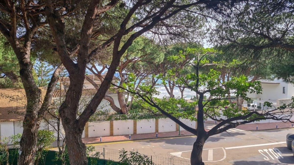 9 chambre Villa/Maison à vendre à Cabopino avec piscine garage - 3 800 000 € (Ref: 8769297)