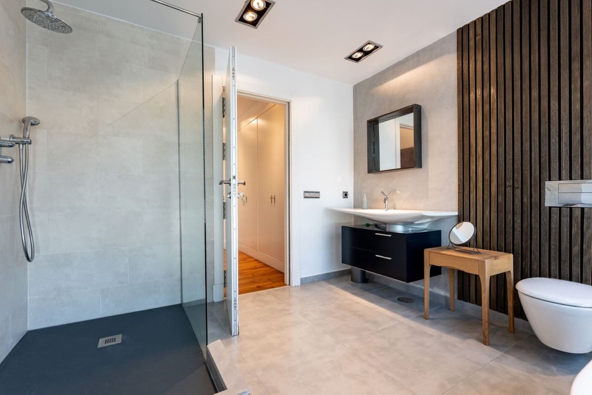 4 slaapkamer Villa te koop in Calahonda met zwembad garage - € 899.000 (Ref: 8780210)