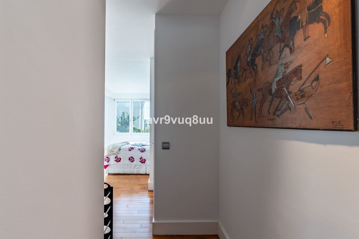4 quarto Moradia para venda em Calahonda com piscina garagem - 899 000 € (Ref: 8780210)