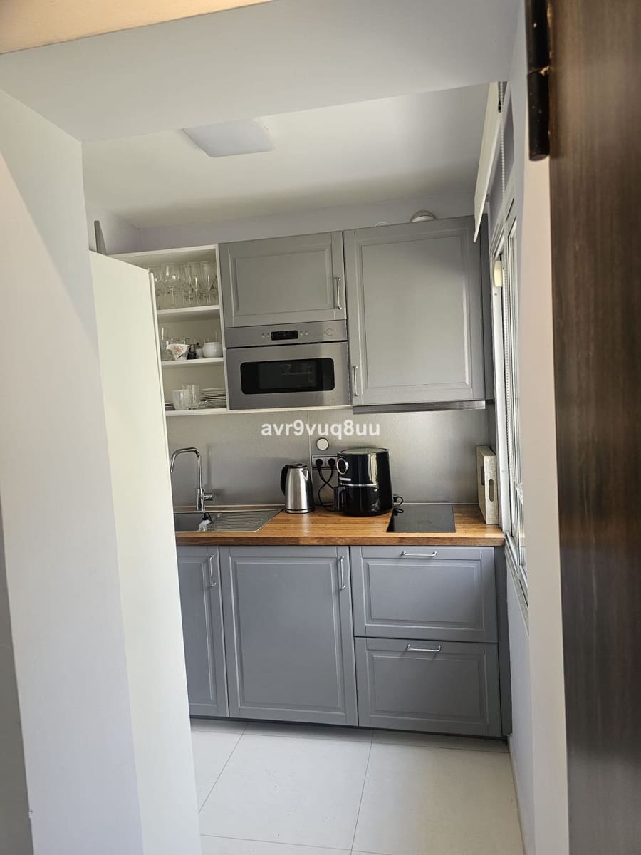 4 quarto Moradia para venda em Calahonda com piscina garagem - 899 000 € (Ref: 8780210)