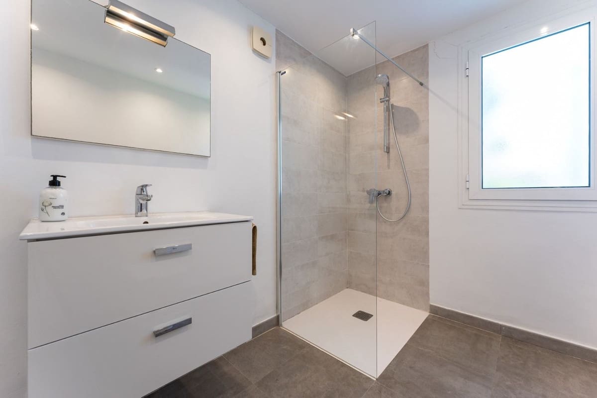 4 soveværelse Villa til salg i Calahonda med swimmingpool garage - € 899.000 (Ref: 8780210)