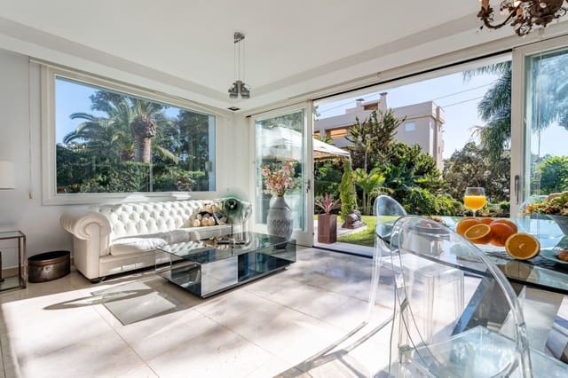 4 camera da letto Villa in vendita in Calahonda, Mijas con piscina garage - 899.000 € (Rif: 8780210)