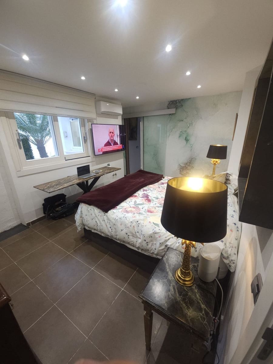 4 soveværelse Villa til salg i Calahonda med swimmingpool garage - € 899.000 (Ref: 8780210)