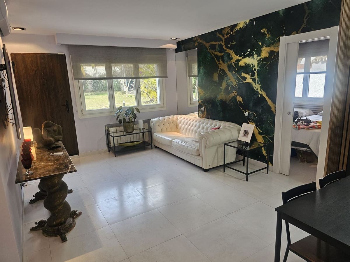 4 soveværelse Villa til salg i Calahonda med swimmingpool garage - € 899.000 (Ref: 8780210)