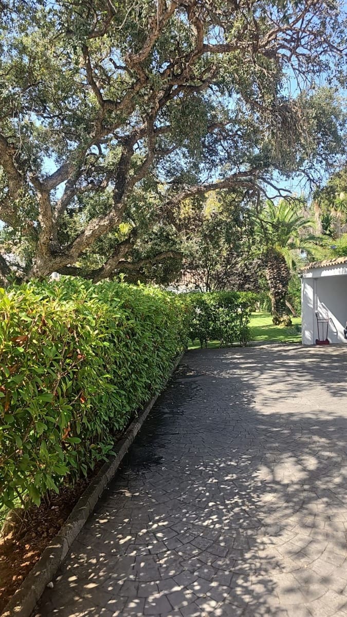 4 soveværelse Villa til salg i Calahonda med swimmingpool garage - € 899.000 (Ref: 8780210)