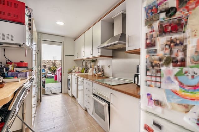 4 makuuhuone Paritalo myytävänä paikassa Mijas Costa, Mijas mukana uima-altaan 
autotalli - 420 000 € (Ref: 8882311)