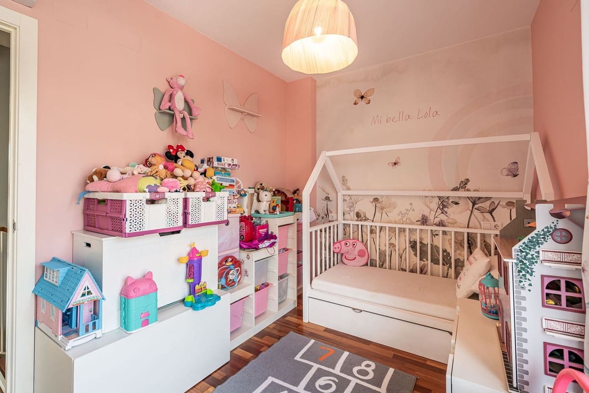 4 sypialnia Dom blizniak na sprzedaż w Mijas Costa z basenem garażem - 420 000 € (Ref: 8882311)