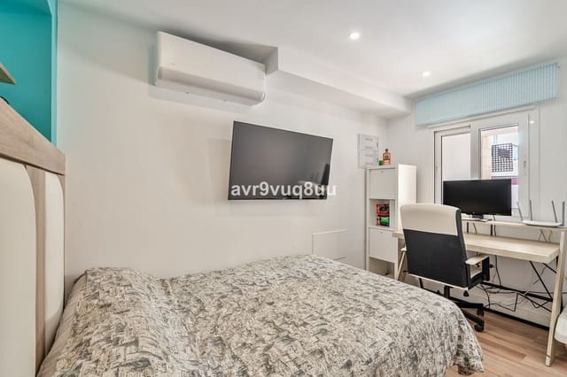 4 soveværelse Semi-Rækkehus til salg i Mijas Costa, Mijas med swimmingpool garage - € 420.000 (Ref: 8882311)