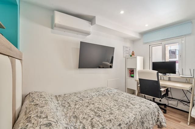 4 sypialnia Dom blizniak na sprzedaż w Mijas Costa, Mijas z basenem garażem - 420 000 € (Ref: 8882311)