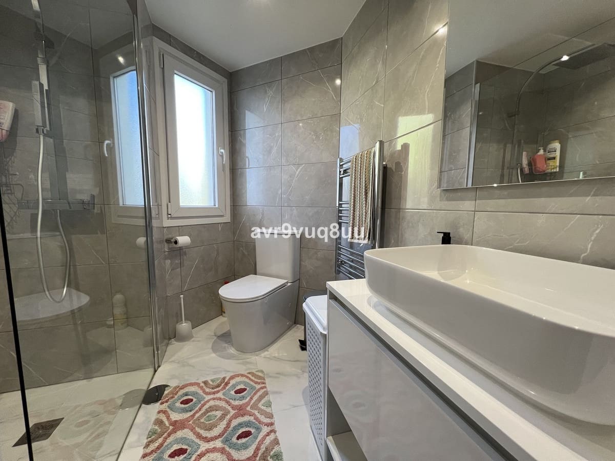 3 bedroom Semi-detached Villa for sale in Miraflores with pool garage - € 599,950 (Ref: 8904013)