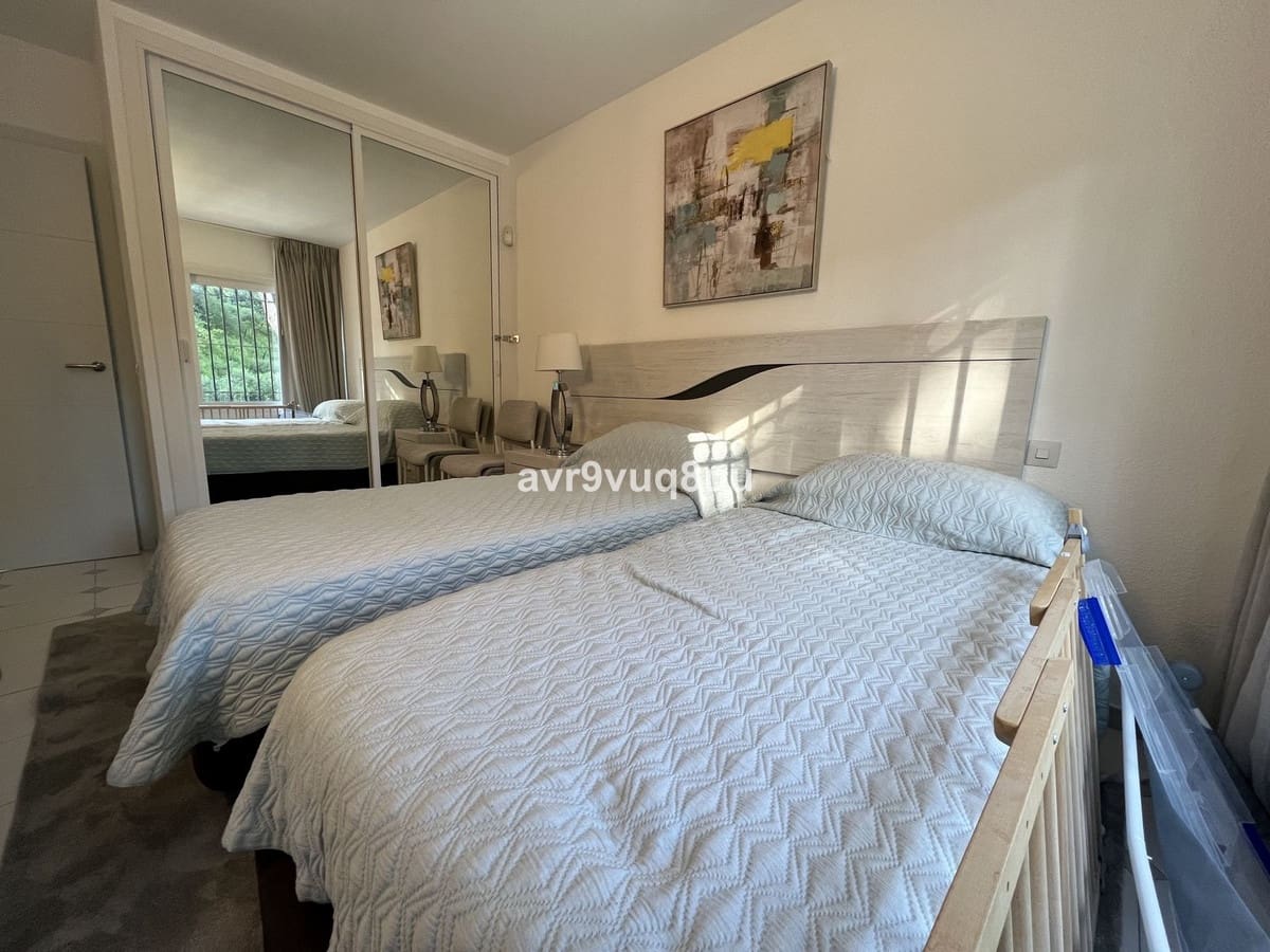 3 bedroom Semi-detached Villa for sale in Miraflores with pool garage - € 599,950 (Ref: 8904013)