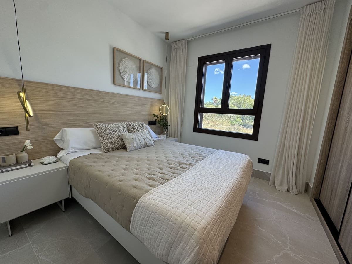 3 slaapkamer Huis te koop in La Cala Golf met zwembad garage - € 650.000 (Ref: 8904926)