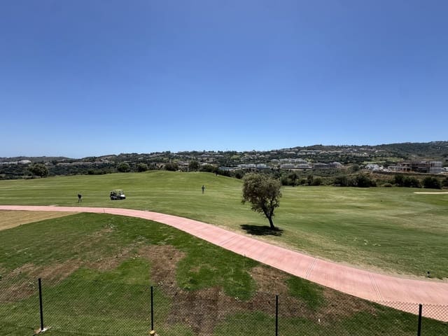 3 makuuhuone Omakotitalo myytävänä paikassa La Cala Golf, Mijas mukana uima-altaan 
autotalli - 650 000 € (Ref: 8904926)