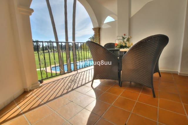 2 chambre Appartement à vendre à Mijas Golf, Mijas avec piscine garage - 295 000 € (Ref: 8936198)