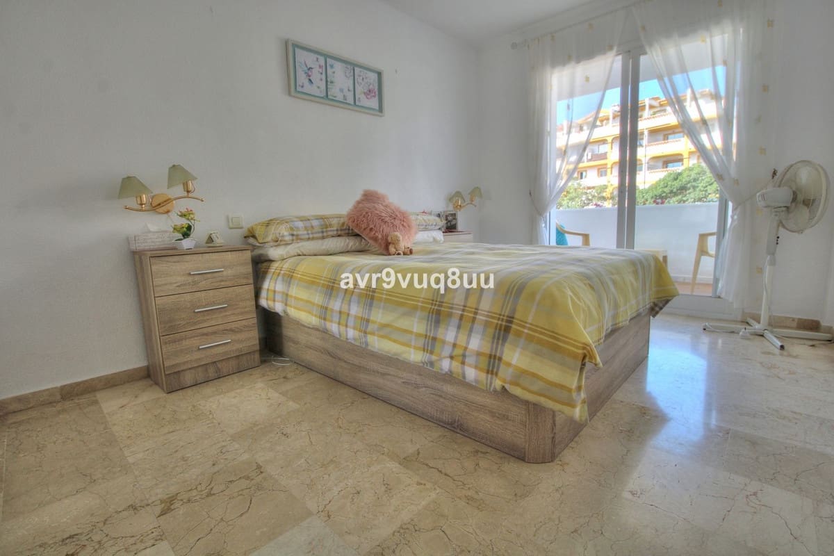2 bedroom Apartment for sale in Mijas Golf with pool garage - € 295,000 (Ref: 8936198)
