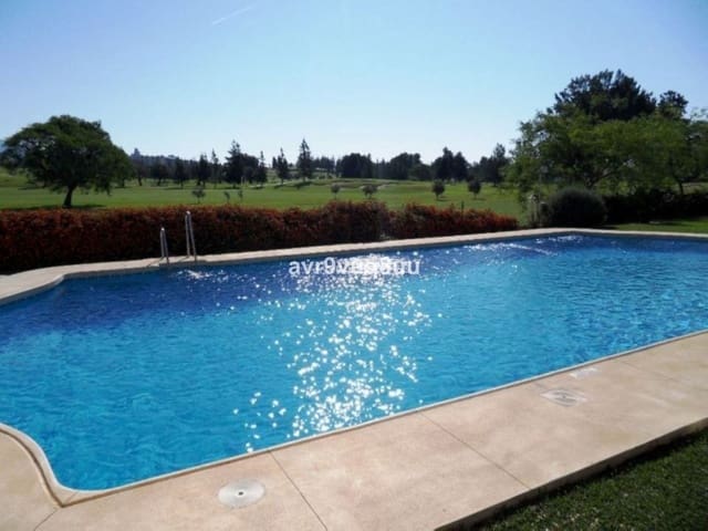 2 soverom Leilighet til salgs i Mijas Golf, Mijas med svømmebasseng garasje - € 295 000 (Ref: 8936198)