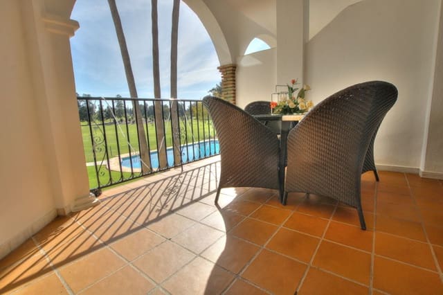 2 chambre Appartement à vendre à Mijas Golf, Mijas avec piscine garage - 295 000 € (Ref: 8936198)