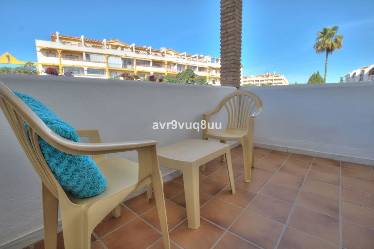 2 bedroom Apartment for sale in Mijas Golf with pool garage - € 285,000 (Ref: 8936198)