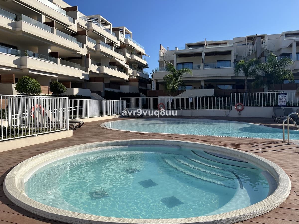 3 soveværelse Penthouse til salg i La Cala de Mijas med swimmingpool garage - € 795.000 (Ref: 8949543)